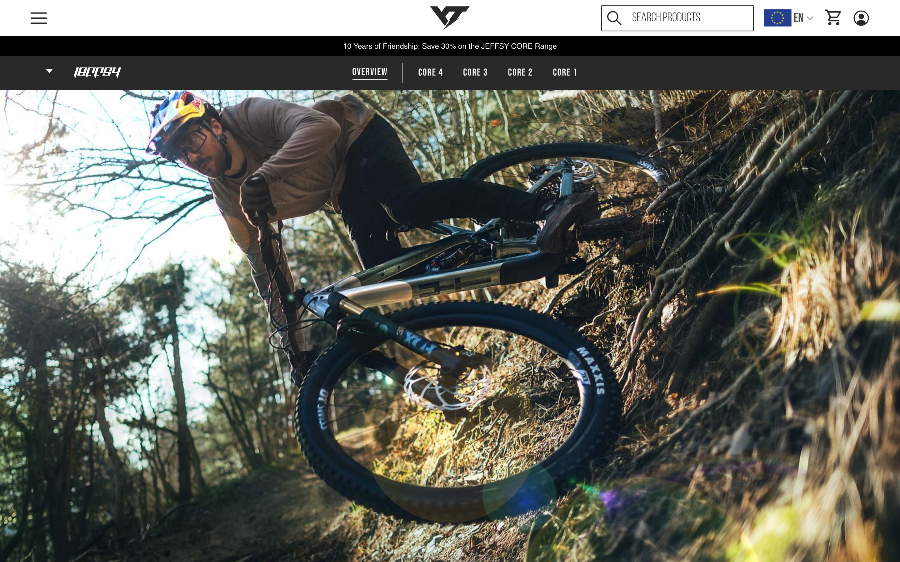 YT Industries Jeffsy riders on trail